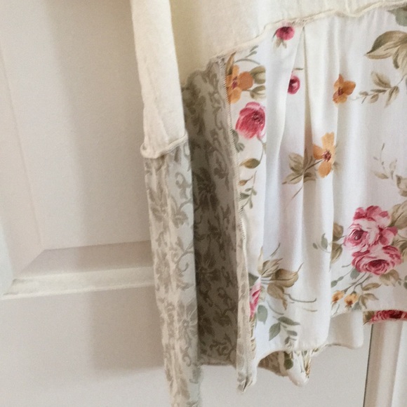 Adorable oversized frock - Picture 4 of 5